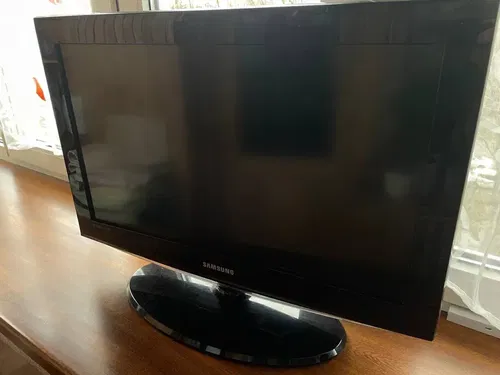 Телевизор Samsung LE 26 B460B6W