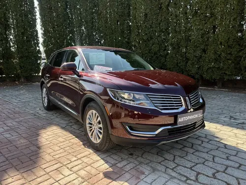 Lincoln MKX 2017 — стильний позашляховик з пробігом, готовий до нових пригод