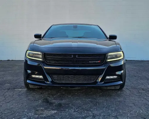 Dodge Challenger V8 • Розтермінування без переплат • 76 тис. км