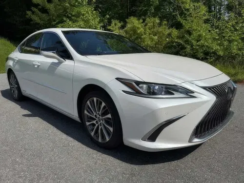 Lexus ES 250, 2.5 бензин, CVT, 2019