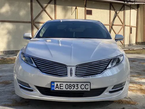 Lincoln MKZ Hybrid 2015 • 2.0 Hybrid • Автомат