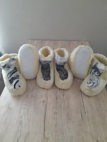 Продам чуни из натуральной овчины