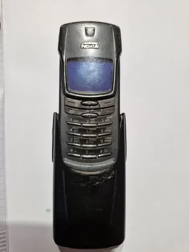 Нокиа 8910 в хорошем рабочем состоянии