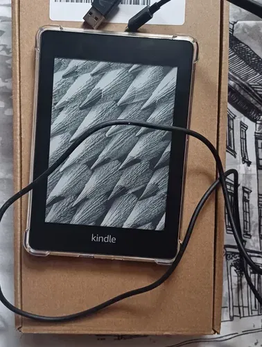 Електронна книга Kindle Paperwhite