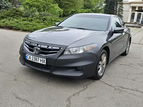 Honda Accord Coupe 2012 • 2.4 бензин • Автомат