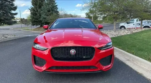 Jaguar XE P300 R-Dynamic 2020 — Авто під замовлення з США