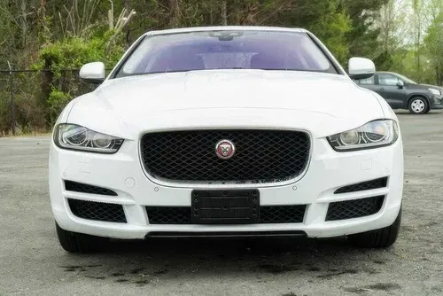 Jaguar XE 25T Premium 2019