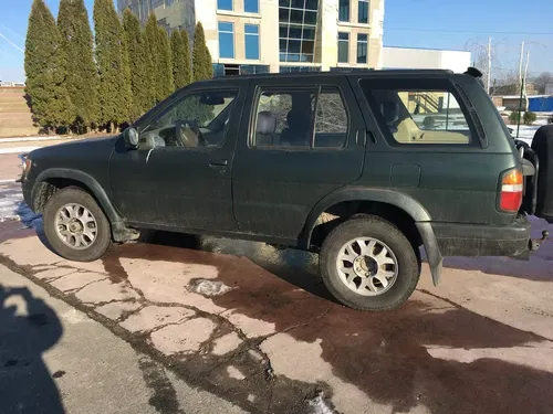 Nissan Pathfinder 3.0 1997 р.в. — технічно справний, з розмитненням “під ключ”