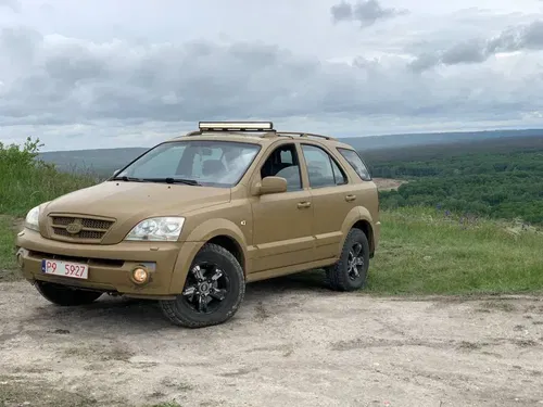 Продам Kia Sorento 2006 року — потужний дизель, без нарікань