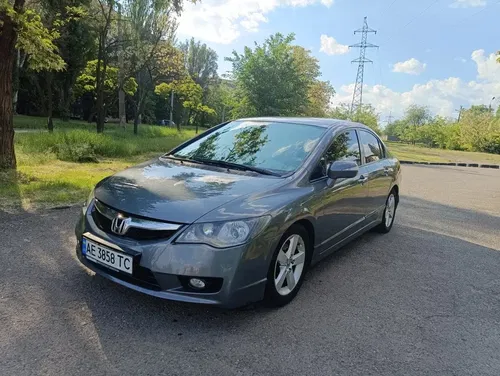 Honda Civic 2009 • 1.8 Газ/Бензин • Автомат • Передній привід