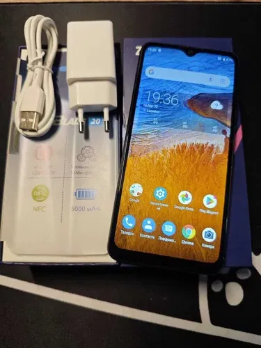 Продам ZTE Blade 20 Smart 4\128GB NFC