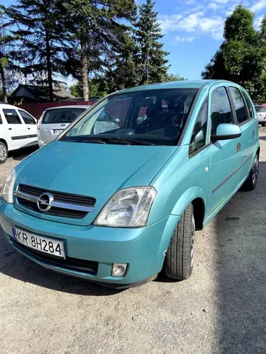 Opel Meriva 2004 року з бензиновим двигуном