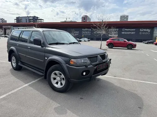 Mitsubishi Pajero Sport 2006 — Відмінний стан, повний сервіс, готовий до будь-яких доріг