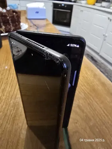 Samsung Fold 3. 12/256