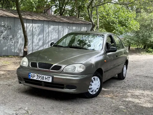 Легкий хетчбек Daewoo Sens 2006