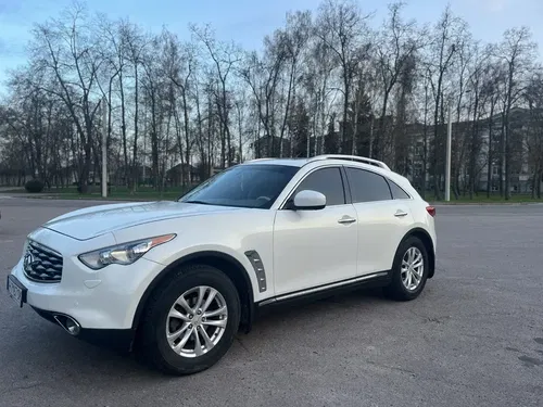 Infiniti FX 35 2011 — Надійний Повнопривідний Кросовер з Газовою Установкою