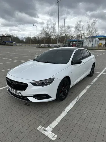 Buick Regal 2018  2.0 бензин • 260 к.с.  Повне ТО