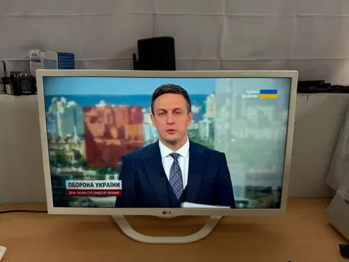 Телевізор LG 32” Smart TV T2 білий корпус