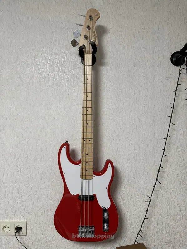 Бас-гітара у відмінному стані - btw.shopping