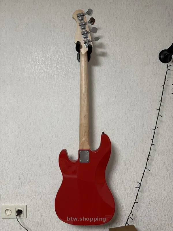Бас-гітара у відмінному стані - btw.shopping