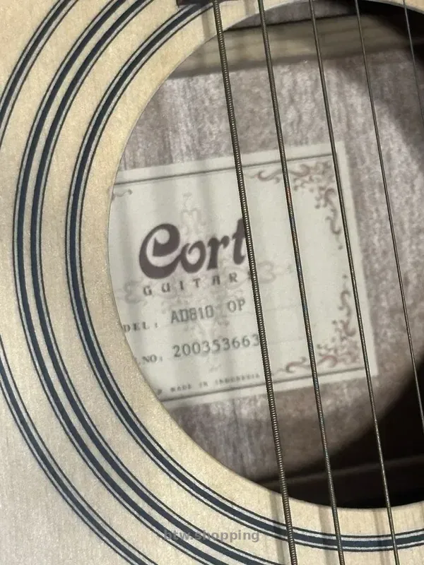 Акустична гітара у відмінному стані для новачка - btw.shopping