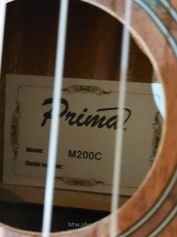 Укулеле в отличном состоянии, мягкие струны + чехол в подарок - btw.shopping