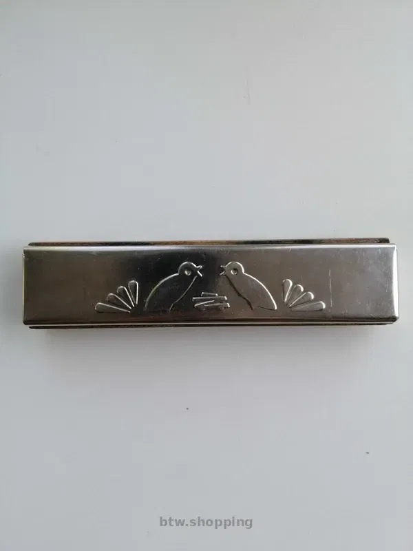 Советская губная гармошка на 32 язычка с уникальным дизайном - btw.shopping