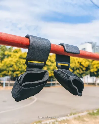 Лямки крюки для тяги штанги турника и подтягиваний на запястья