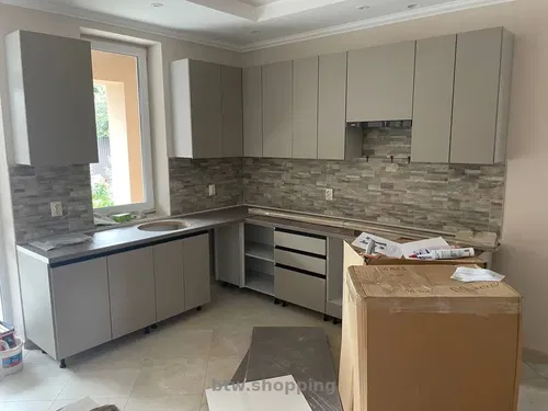 Професійний збір меблів