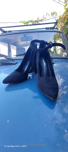 Жіночі туфлі