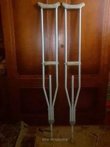 Костыли.