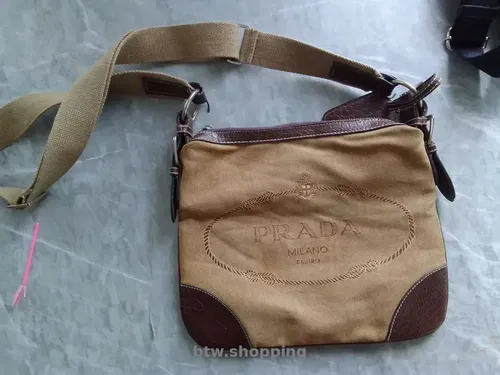 Сумка Prada