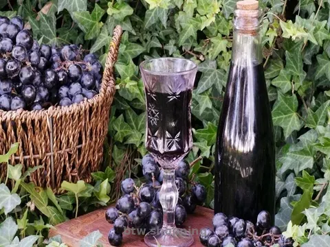 Продам вино домашнее