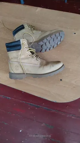 Женская обувь