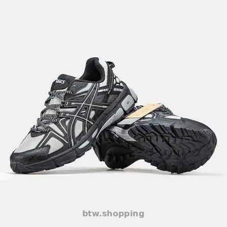 Продам кросівки gel kahana 8