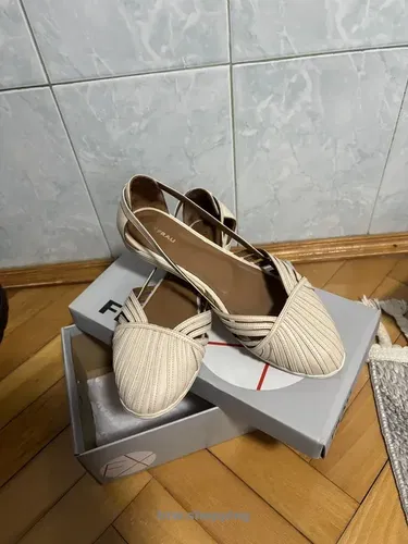 Балетки фірми Frau