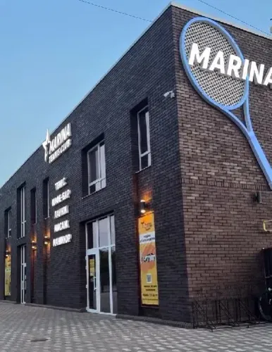 Уроки тенниса в Киеве, аренда кортов. Работаем без отключений света.