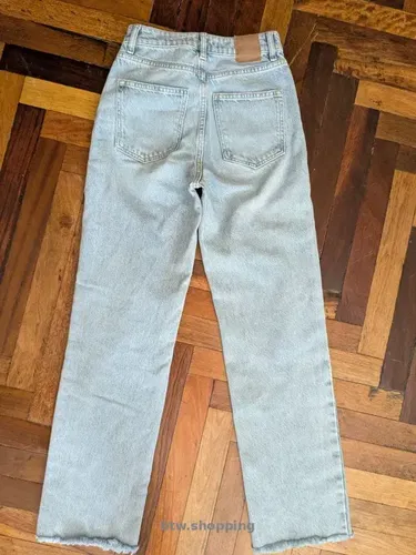 Джинси ZARA 32 розмір