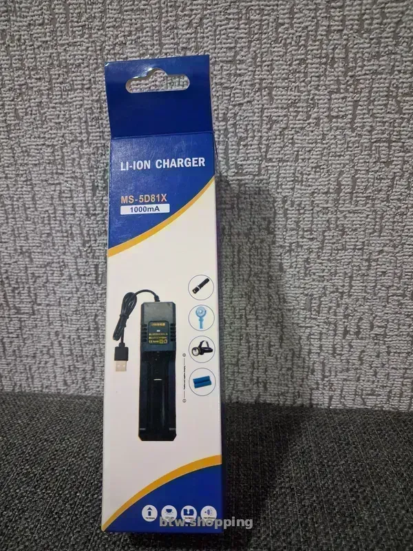 Зарядка для батарей 18650 - btw.shopping