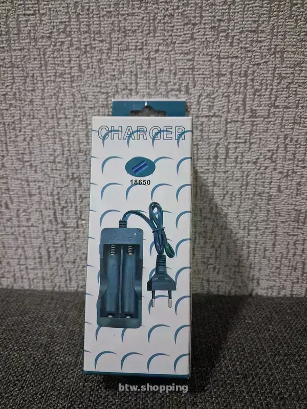 Зарядка для батарей 18650 - btw.shopping