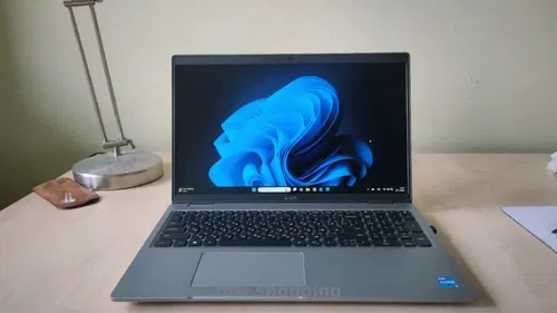 Ноутбук Dell Latitude 5520