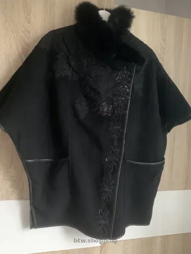 Женская безрукавка