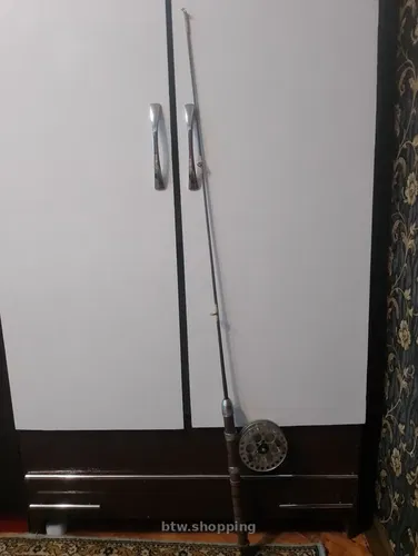 Спиннинги СССР с катушками 2шт. + бонус