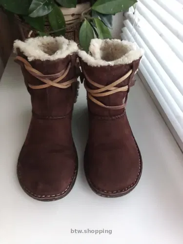 Ugg - australia. стильные замшевые ботинки на цигейке р. 38 - 24,5 см