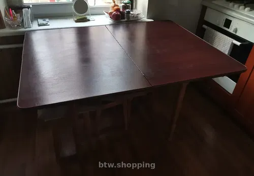 Продам комплект стіл + стільці