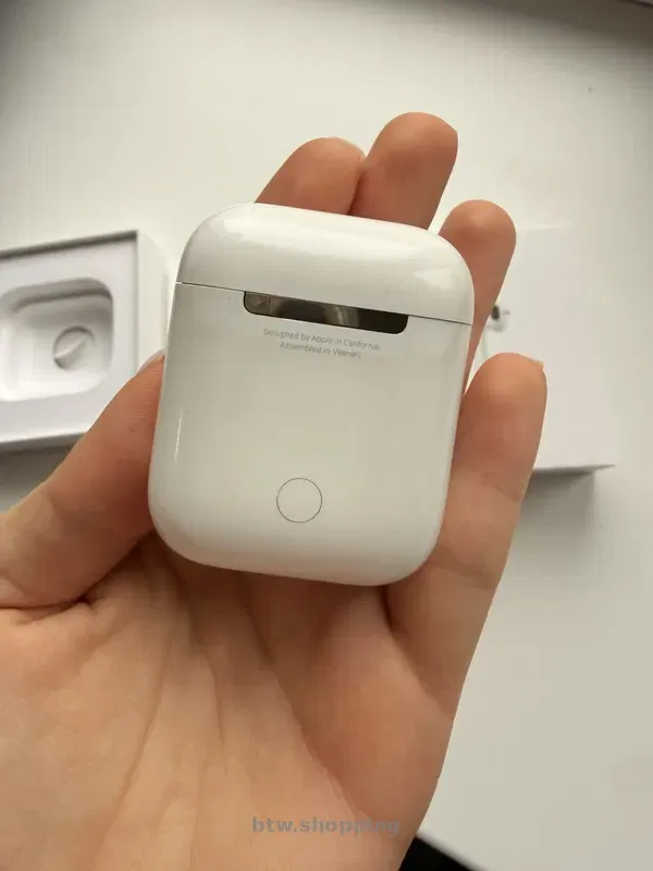 Б/в навушники apple AirPods 2 - btw.shopping