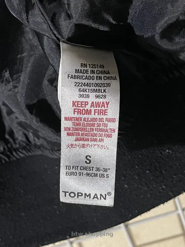 Куртка-бампер чорного кольору в розмірі s - btw.shopping