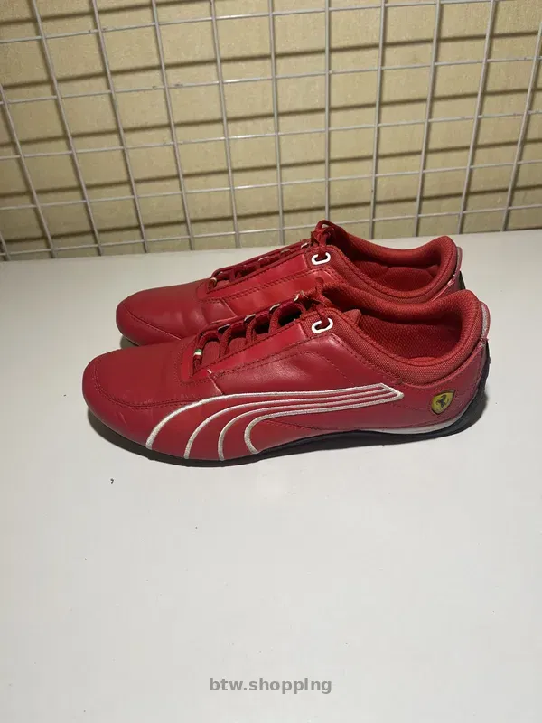 Кросівки - btw.shopping