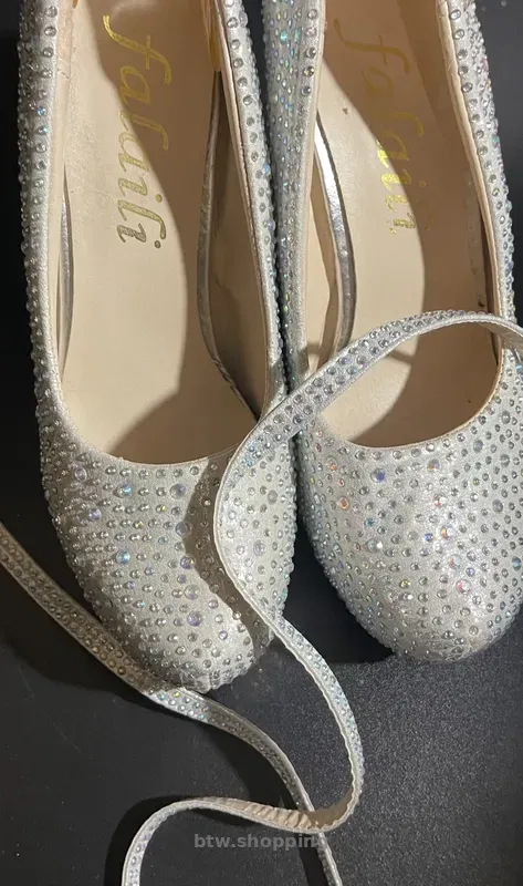 Туфлі свадебные/вечерние с стразами крем/айвори 35 р - btw.shopping