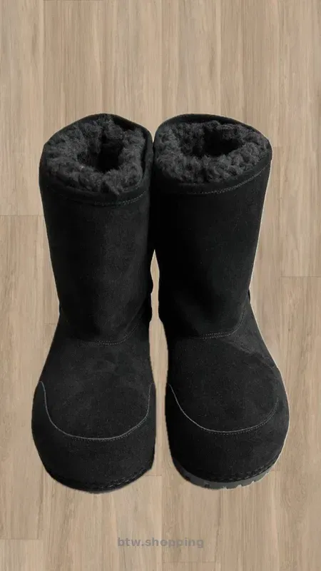 Balenciaga fur Alaska boots - btw.shopping